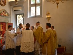 016-Chapitre_2025-Messe_pontificale_Mercredi-Gricigliano_20250827_112744