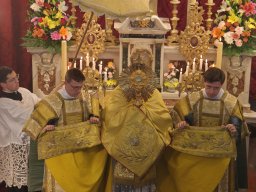 089-FeteDieu-Gricigliano_2026-06-04_12-21-01_4259