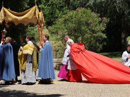 090-FeteDieu-Gricigliano_2026-06-04_12-24-06_1J6A0236